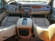 ✅ 2012 Chevrolet Suburban LTZ • VIN: 1GNSKKE75CR188221 • Lot: 80372124. Wystawiony na Copart z przebiegiem 182 855 mil. Bezpłatny archiwum sprzedaży aukcyjnych z USA i szczegółowy raport historii pojazdu na DreamBid. Zdjęcie 8.