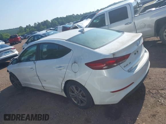 ✅ 2018 Hyundai Elantra Limited • VIN: 5NPD84LF0JH302880 • Lot: 42547237. Listed on IAAI with 141,646 mi. Free auction sales archive from the USA and detailed vehicle history report at DreamBid. Image 14.