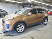 ✅ 2017 Kia Sportage LX • VIN: KNDPM3AC3H7274096 • Лот: 90647855. Опубликован ранее на Copart с пробегом 139 643 миль. Бесплатный доступ к архиву аукционных продаж из США и подробный отчёт об истории автомобиля на DreamBid. Изображение 1.