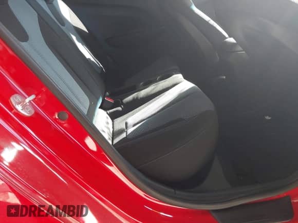 2019 Hyundai Veloster Premium with VIN KMHTG6AF6KU005242, listed as a IAAI auction lot 41358050 with 124,415 mi miles and . Bid and sale history available at DreamBid. Image 8.