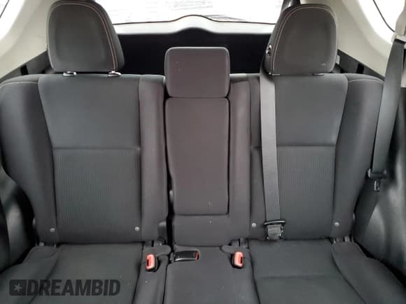 ✅ 2013 Toyota RAV4 XLE • VIN: 2T3RFREV3DW105213 • Lot: 93222815. Listed on Copart with 222,318 mi. Free auction sales archive from the USA and detailed vehicle history report at DreamBid. Image 10.