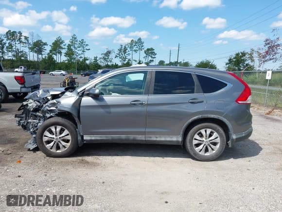 ✅ 2014 Honda CR-V EX • VIN: 3CZRM3H51EG704573 • Lot: 43220959. Wystawiony na IAAI z przebiegiem 219 484 mil. Bezpłatny archiwum sprzedaży aukcyjnych z USA i szczegółowy raport historii pojazdu na DreamBid. Zdjęcie 14.