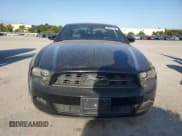 ✅ 2014 Ford Mustang V6 • VIN: 1ZVBP8AM5E5309720 • Лот: 80611155. Опубликован ранее на Copart с пробегом 122 023 миль. Бесплатный доступ к архиву аукционных продаж из США и подробный отчёт об истории автомобиля на DreamBid. Изображение 5.