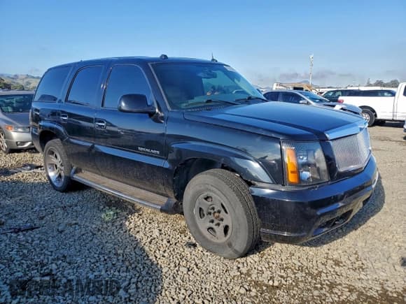 ✅ 2004 Cadillac Escalade • VIN: 1GYEK63N14R291016 • Lot: 93738195. Listed on Copart with 182,974 mi. Free auction sales archive from the USA and detailed vehicle history report at DreamBid. Image 4.