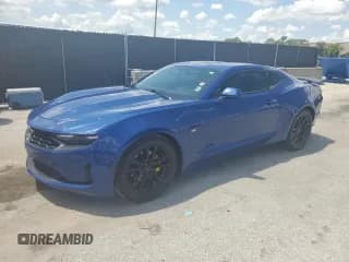 ✅ 2021 Chevrolet Camaro 1LT • VIN: 1G1FB1RX3M0124420 • Lot: 68742465. Listed on Copart with 24,418 mi. Free auction sales archive from the USA and detailed vehicle history report at DreamBid. Image 1.