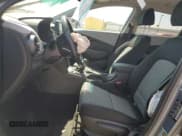 ✅ 2018 Hyundai Kona SEL • VIN: KM8K22AA6JU168012 • Лот: 69510784. Опубликован ранее на Copart с пробегом 32 427 миль. Бесплатный доступ к архиву аукционных продаж из США и подробный отчёт об истории автомобиля на DreamBid. Изображение 7.