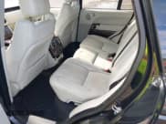 ✅ 2016 Land Rover Range Rover Supercharged • VIN: SALGS2EFXGA292769 • Lot: 43264329. Wystawiony na IAAI z przebiegiem 126 729 mil. Bezpłatny archiwum sprzedaży aukcyjnych z USA i szczegółowy raport historii pojazdu na DreamBid. Zdjęcie 8.