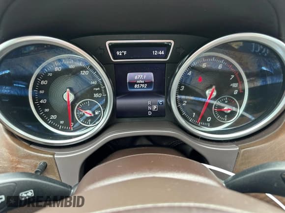 ✅ 2019 Mercedes-Benz GLS 550 • VIN: 4JGDF7DE2KB207961 • Lot: 63635565. Listed on Copart with 85,792 mi. Free auction sales archive from the USA and detailed vehicle history report at DreamBid. Image 8.