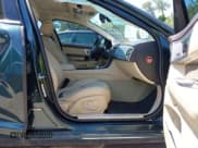 ✅ 2013 Jaguar XF RWD • VIN: SAJWA0E73D8S68546 • Лот: 42932738. Опубликован ранее на IAAI с пробегом 7 721 миль. Бесплатный доступ к архиву аукционных продаж из США и подробный отчёт об истории автомобиля на DreamBid. Изображение 5.