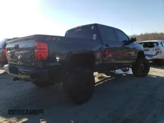 ✅ 2018 Chevrolet Silverado 1500 LT • VIN: 3GCUKREC5JG324125 • Лот: 79445383. Опубликован ранее на Copart с пробегом 79 467 миль. Бесплатный доступ к архиву аукционных продаж из США и подробный отчёт об истории автомобиля на DreamBid. Изображение 3.