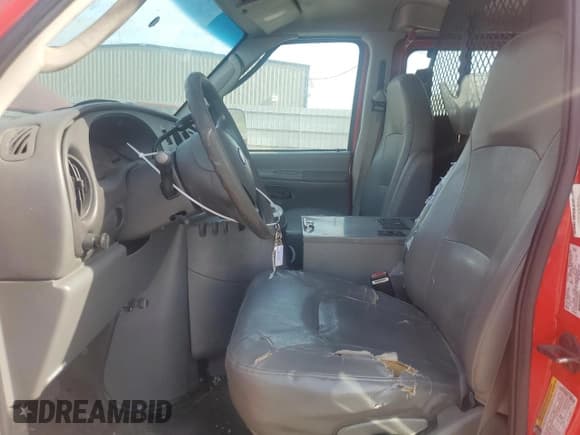 ✅ 2005 Ford Econoline Cargo • VIN: 1FTNE24L85HB02792 • Лот: 79091104. Опубликован ранее на Copart с пробегом 416 123 миль. Бесплатный доступ к архиву аукционных продаж из США и подробный отчёт об истории автомобиля на DreamBid. Изображение 7.