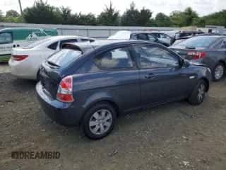 2011 Hyundai Accent GS z VIN KMHCM3AC7BU195100, wystawiony jako Copart lot #59660864 z przebiegiem 158 959 mil mil oraz Szkoda całkowita • Salvage title. Historia ofert i sprzedaży dostępna na DreamBid. Obrazek 3.