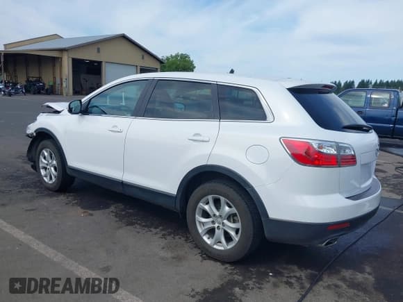 ✅ 2011 Mazda CX-9 Touring • VIN: JM3TB3CV7B0322774 • Lot: 42514234. Listed on IAAI with 97,785 mi. Free auction sales archive from the USA and detailed vehicle history report at DreamBid. Image 3.