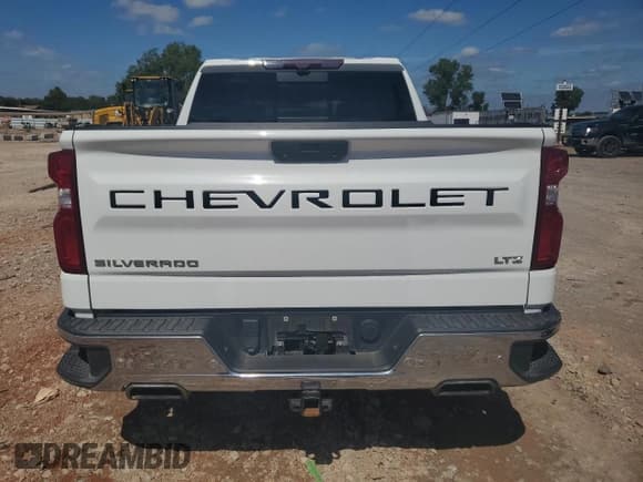✅ 2020 Chevrolet Silverado 1500 LTZ • VIN: 3GCUYGED2LG123331 • Lot: 70589135. Wystawiony na Copart z przebiegiem 35 046 mil. Bezpłatny archiwum sprzedaży aukcyjnych z USA i szczegółowy raport historii pojazdu na DreamBid. Zdjęcie 6.
