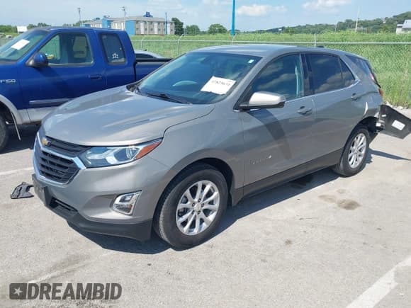 ✅ 2018 Chevrolet Equinox LT • VIN: 3GNAXJEV1JS564204 • Lot: 42823651. Listed on IAAI with 56,842 mi. Free auction sales archive from the USA and detailed vehicle history report at DreamBid. Image 17.