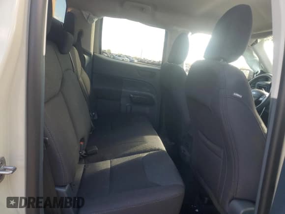 ✅ 2025 Ford Maverick XL • VIN: 3FTTW8BA6SRA25732 • Lot: 87292445. Listed on Copart with 4,356 mi. Free auction sales archive from the USA and detailed vehicle history report at DreamBid. Image 10.