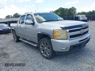 ✅ 2010 Chevrolet Silverado 1500 LTZ • VIN: 3GCRKTE37AG294399 • Lot: 42594267. Wystawiony na IAAI z przebiegiem 361 299 mil. Bezpłatny archiwum sprzedaży aukcyjnych z USA i szczegółowy raport historii pojazdu na DreamBid. Zdjęcie 1.