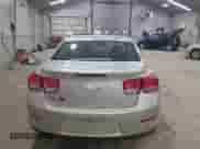 2014 Chevrolet Malibu LT z VIN 1G11E5SL8EF120491, wystawiony jako IAAI lot #43408864 z przebiegiem 61 497 mil mil oraz . Historia ofert i sprzedaży dostępna na DreamBid. Obrazek 17.