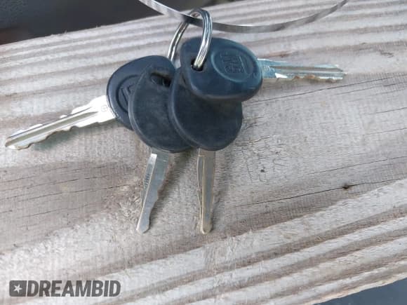 ✅ 2011 Chevrolet Silverado 2500HD Work Truck • VIN: 1GC2KVCG6BZ332676 • Lot: 43212579. Wystawiony na IAAI z przebiegiem 255 754 mil. Bezpłatny archiwum sprzedaży aukcyjnych z USA i szczegółowy raport historii pojazdu na DreamBid. Zdjęcie 11.