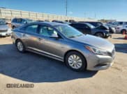 ✅ 2017 Hyundai Sonata SE • VIN: KMHE24L32HA071067 • Lot: 87176445. Listed on Copart with 105,257 mi. Free auction sales archive from the USA and detailed vehicle history report at DreamBid. Image 4.