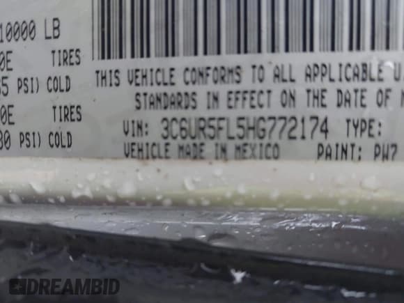 ✅ 2017 Ram 2500 Laramie • VIN: 3C6UR5FL5HG772174 • Lot: 43543294. Listed on IAAI with Not provided. Free auction sales archive from the USA and detailed vehicle history report at DreamBid. Image 9.