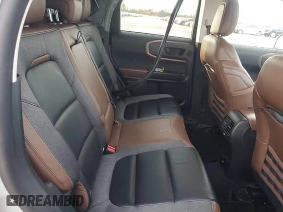 ✅ 2022 Ford Bronco Sport Outer Banks • VIN: 3FMCR9C68NRD98813 • Lot: 91402575. Listed on Copart with 74,315 mi. Free auction sales archive from the USA and detailed vehicle history report at DreamBid. Image 11.