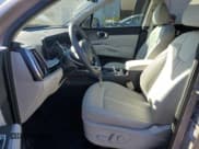 ✅ 2025 Kia Sorento X-Line EX • VIN: 5XYRHDJF4SG325645 • Lot: 41729565. Wystawiony na Copart z przebiegiem 344 mil. Bezpłatny archiwum sprzedaży aukcyjnych z USA i szczegółowy raport historii pojazdu na DreamBid. Zdjęcie 7.