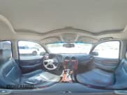 ✅ 2008 GMC Envoy SLE Fleet • VIN: 1GKDT13S882189979 • Lot: 81333775. Listed on Copart with 176,116 mi. Free auction sales archive from the USA and detailed vehicle history report at DreamBid. Image 15.