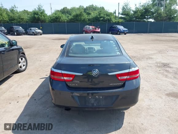 ✅ 2015 Buick Verano Convenience Group • VIN: 1G4PR5SK6F4135710 • Lot: 42864383. Wystawiony na IAAI z przebiegiem 108 821 mil. Bezpłatny archiwum sprzedaży aukcyjnych z USA i szczegółowy raport historii pojazdu na DreamBid. Zdjęcie 16.