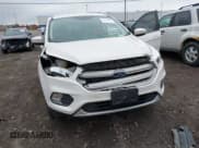 ✅ 2019 Ford Escape SE • VIN: 1FMCU9GD0KUB22962 • Lot: 43624487. Listed on IAAI with 80,842 mi. Free auction sales archive from the USA and detailed vehicle history report at DreamBid. Image 6.