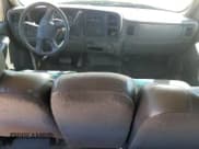 ✅ 2006 Chevrolet Silverado 2500HD LT2 • VIN: 1GCHC23U46F149974 • Лот: 70287445. Опубликован ранее на Copart с пробегом 194 697 миль. Бесплатный доступ к архиву аукционных продаж из США и подробный отчёт об истории автомобиля на DreamBid. Изображение 8.