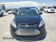 ✅ 2017 Ford C-Max Titanium • VIN: 1FADP5DU3HL103534 • Lot: 66862055. Wystawiony na Copart z przebiegiem 82 211 mil. Bezpłatny archiwum sprzedaży aukcyjnych z USA i szczegółowy raport historii pojazdu na DreamBid. Zdjęcie 5.