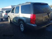 ✅ 2007 GMC Yukon SLT • VIN: 1GKFK13007J247470 • Lot: 41187058. Wystawiony na IAAI z przebiegiem 264 554 mil. Bezpłatny archiwum sprzedaży aukcyjnych z USA i szczegółowy raport historii pojazdu na DreamBid. Zdjęcie 3.