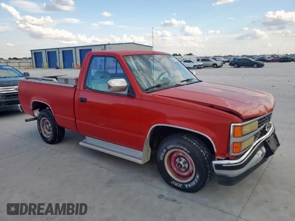 ✅ 1992 Chevrolet Silverado 1500 • VIN: 1GCDC14K7NZ191655 • Lot: 85577885. Wystawiony na Copart z przebiegiem 128 123 mil. Bezpłatny archiwum sprzedaży aukcyjnych z USA i szczegółowy raport historii pojazdu na DreamBid. Zdjęcie 4.