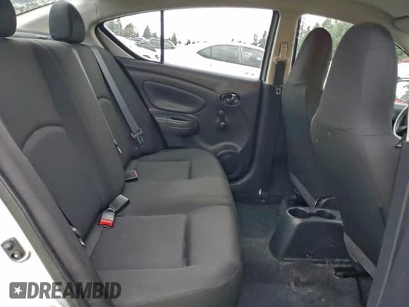 ✅ 2017 Nissan Versa S • VIN: 3N1CN7AP0HL864616 • Lot: 95036315. Wystawiony na Copart z przebiegiem 77 248 mil. Bezpłatny archiwum sprzedaży aukcyjnych z USA i szczegółowy raport historii pojazdu na DreamBid. Zdjęcie 10.