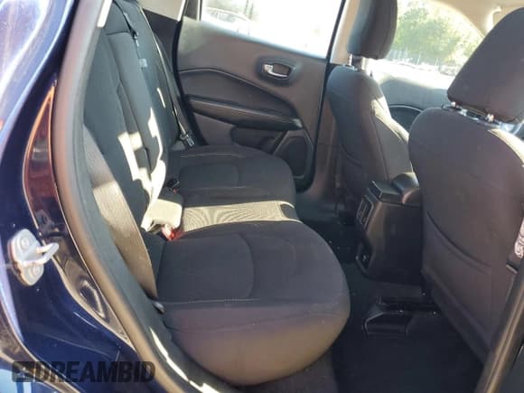 ✅ 2020 Jeep Compass Sport • VIN: 3C4NJCAB6LT220058 • Lot: 85564355. Listed on Copart with 76,622 mi. Free auction sales archive from the USA and detailed vehicle history report at DreamBid. Image 10.