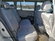 ✅ 2004 Toyota Highlander • VIN: JTEDD21A440083085 • Lot: 94926025. Wystawiony na Copart z przebiegiem 258 794 mil. Bezpłatny archiwum sprzedaży aukcyjnych z USA i szczegółowy raport historii pojazdu na DreamBid. Zdjęcie 10.