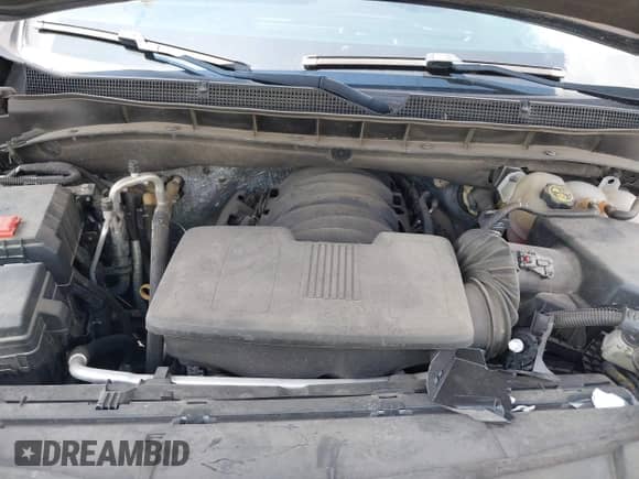 ✅ 2021 Chevrolet Suburban RST • VIN: 1GNSCEKD5MR228825 • Lot: 42916245. Wystawiony na IAAI z przebiegiem 52 657 mil. Bezpłatny archiwum sprzedaży aukcyjnych z USA i szczegółowy raport historii pojazdu na DreamBid. Zdjęcie 10.