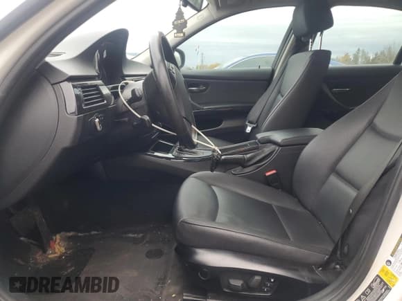 ✅ 2011 BMW 3 Series 328i xDrive • VIN: WBAPK7G5XBNN86003 • Lot: 91490735. Listed on Copart with 235,487 mi. Free auction sales archive from the USA and detailed vehicle history report at DreamBid. Image 7.