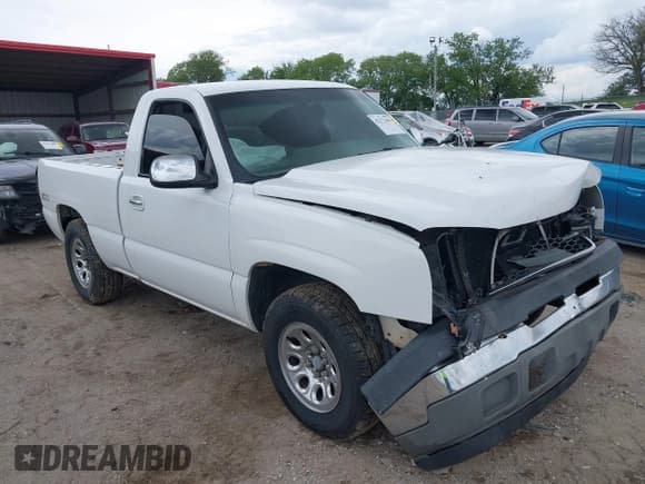 ✅ 2000 Chevrolet Silverado 1500 LS • VIN: 1GCEK14T4YZ263223 • Лот: 42371601. Опубликован ранее на IAAI с пробегом 271 379 миль. Бесплатный доступ к архиву аукционных продаж из США и подробный отчёт об истории автомобиля на DreamBid. Изображение 1.