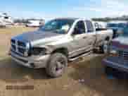 2005 Dodge 3500 SLT z VIN 3D7LS38C45G733457, wystawiony jako IAAI lot #41725956 z przebiegiem 361 441 mil mil oraz . Historia ofert i sprzedaży dostępna na DreamBid. Obrazek 2.