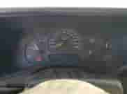 2003 Chevrolet Suburban LS с VIN 1GNEC16T73J263581, выставлен на аукционе Copart как лот 80324514 с пробегом 241 672 миль миль и Списание • Salvage title. История ставок и продаж доступна на DreamBid. Изображение 9.