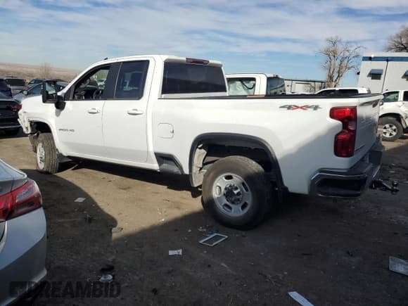 ✅ 2021 Chevrolet Silverado 2500HD • VIN: 1GC5YNEY5MF276607 • Lot: 88425785. Wystawiony na Copart z przebiegiem 68 788 mil. Bezpłatny archiwum sprzedaży aukcyjnych z USA i szczegółowy raport historii pojazdu na DreamBid. Zdjęcie 2.