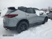 ✅ 2023 Chevrolet Blazer RS • VIN: 3GNKBKRS2PS195712 • Lot: 88147895. Wystawiony na Copart z przebiegiem 24 268 mil. Bezpłatny archiwum sprzedaży aukcyjnych z USA i szczegółowy raport historii pojazdu na DreamBid. Zdjęcie 3.