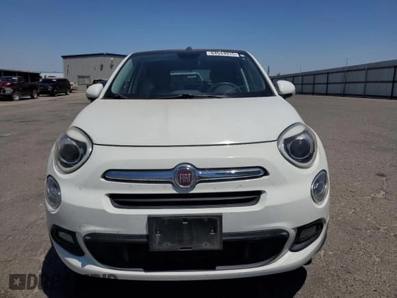 ✅ 2016 FIAT 500X Lounge • VIN: ZFBCFYDTXGP365921 • Лот: 64544915. Опубликован ранее на Copart с пробегом 173 012 миль. Бесплатный доступ к архиву аукционных продаж из США и подробный отчёт об истории автомобиля на DreamBid. Изображение 5.
