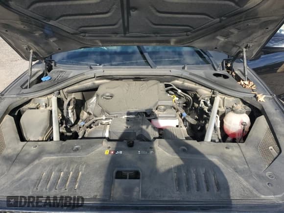 ✅ 2022 Genesis GV70 2.5T • VIN: KMUMADTB1NU024145 • Lot: 55464345. Wystawiony na Copart z przebiegiem 43 959 mil. Bezpłatny archiwum sprzedaży aukcyjnych z USA i szczegółowy raport historii pojazdu na DreamBid. Zdjęcie 11.