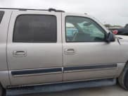 ✅ 2005 Chevrolet Suburban LT • VIN: 3GNEC16Z05G278514 • Lot: 42037219. Listed on IAAI with 229,903 mi. Free auction sales archive from the USA and detailed vehicle history report at DreamBid. Image 13.