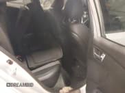 ✅ 2015 Hyundai Veloster RE:FLEX • VIN: KMHTC6AD4FU230324 • Lot: 41292154. Wystawiony na IAAI z przebiegiem 99 147 mil. Bezpłatny archiwum sprzedaży aukcyjnych z USA i szczegółowy raport historii pojazdu na DreamBid. Zdjęcie 8.