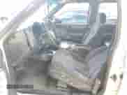 2001 Chevrolet Blazer LS z VIN 1GNCS13W91K262044, wystawiony jako Copart lot #61214774 z przebiegiem Nie podano mil oraz Szkoda całkowita • Salvage title. Historia ofert i sprzedaży dostępna na DreamBid. Obrazek 7.