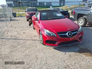 ✅ 2014 Mercedes-Benz E 550 • VIN: WDDKK7DF1EF267670 • Lot: 43437613. Listed on IAAI with 55,071 mi. Free auction sales archive from the USA and detailed vehicle history report at DreamBid. Image 1.